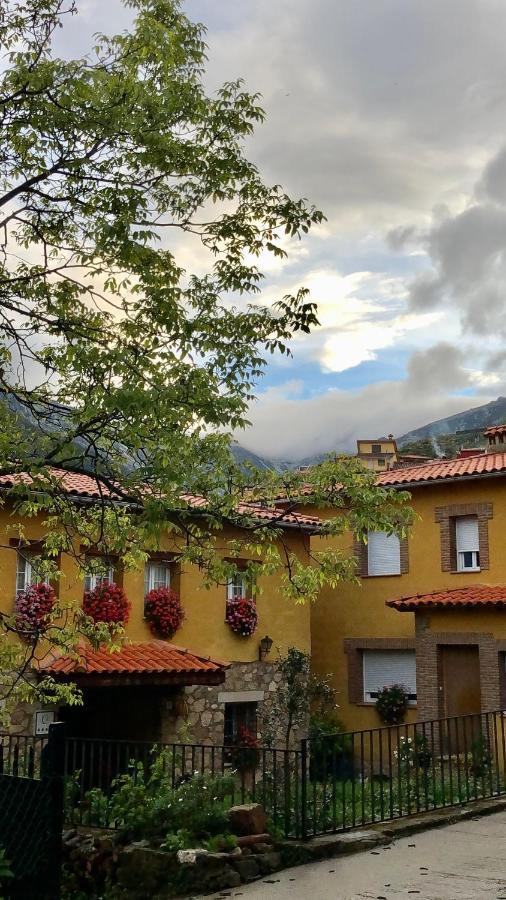 Casa Rural Sierra De Tormantos Guijo de Santa Bárbara Eksteriør bilde