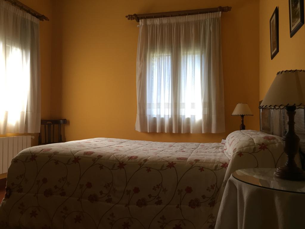 Casa Rural Sierra De Tormantos Guijo de Santa Bárbara Eksteriør bilde