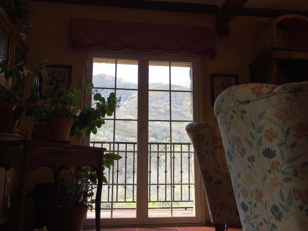 Casa Rural Sierra De Tormantos Guijo de Santa Bárbara Eksteriør bilde